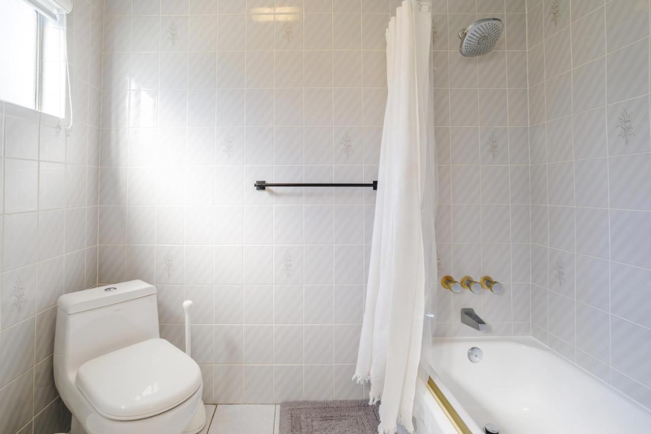 New 5 Bed W/Hot Tub Close To Universal Sleeps 12 Los Angeles Exteriör bild
