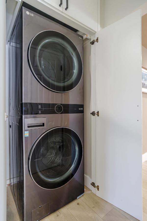 New 5 Bed W/Hot Tub Close To Universal Sleeps 12 Los Angeles Exteriör bild